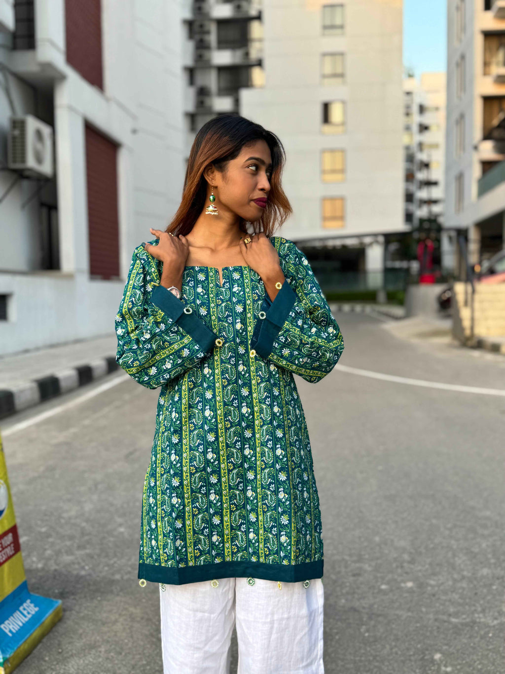Nupur Kurti