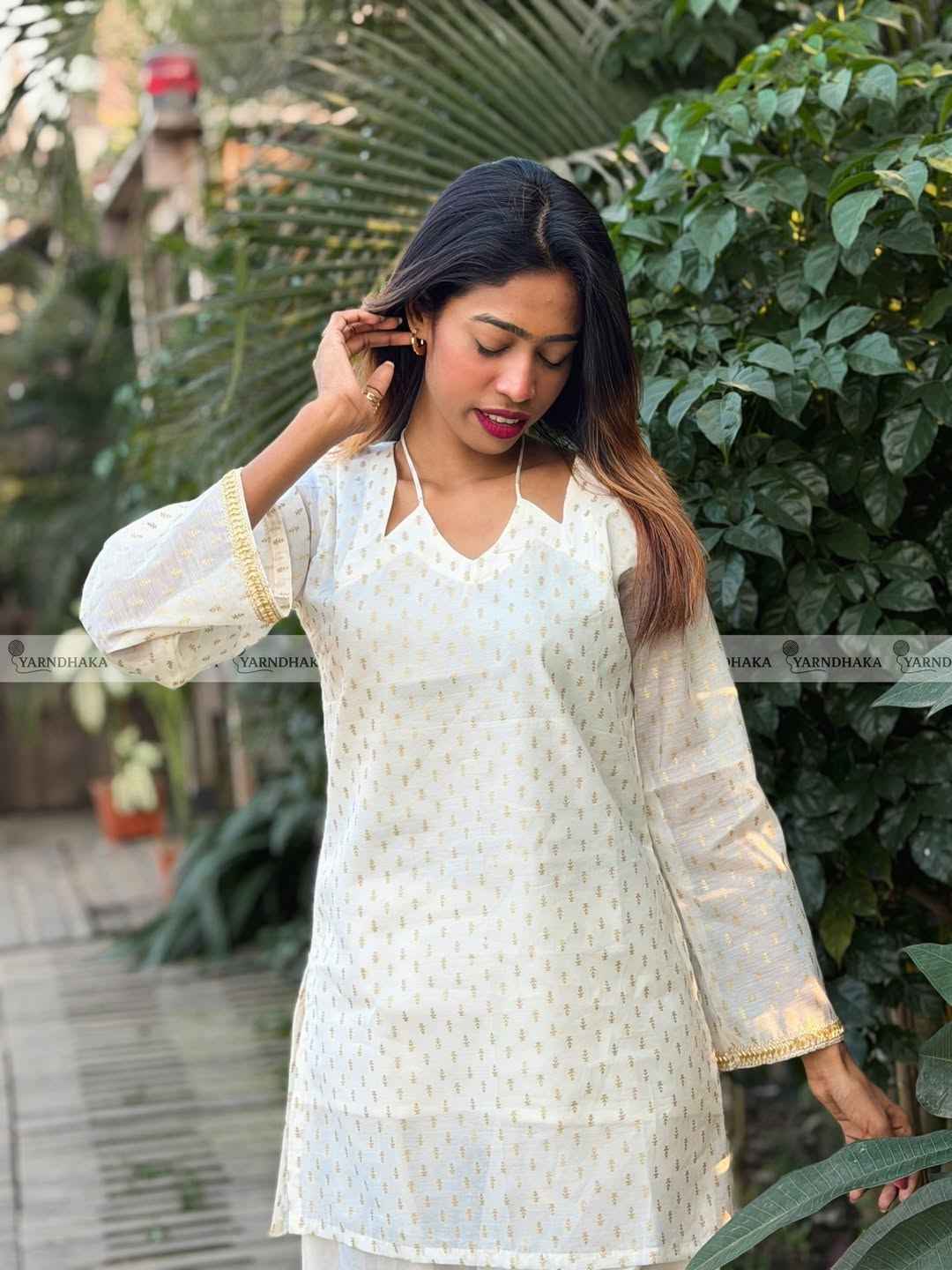 Jhinuk Kurti