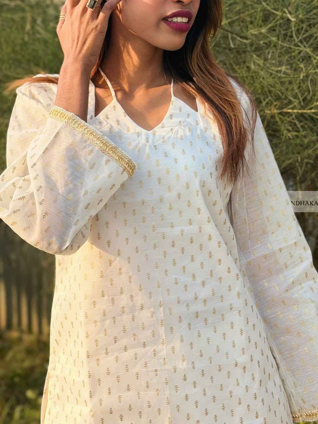 Jhinuk Kurti