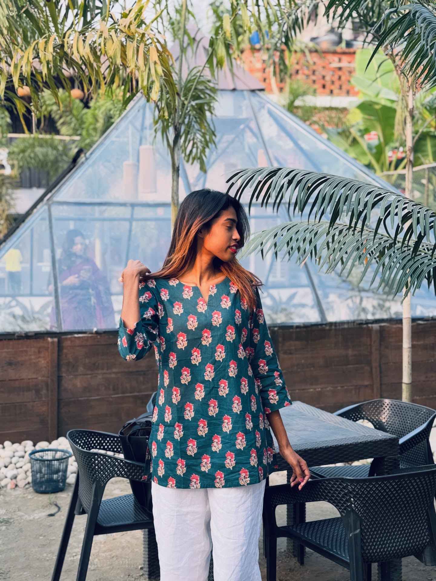 Jiniya Short Kurti