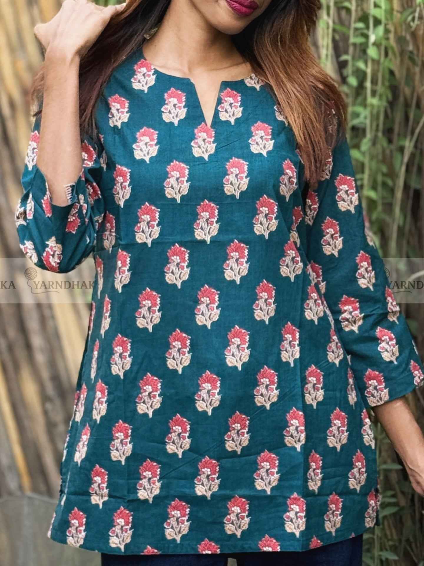 Jiniya Short Kurti