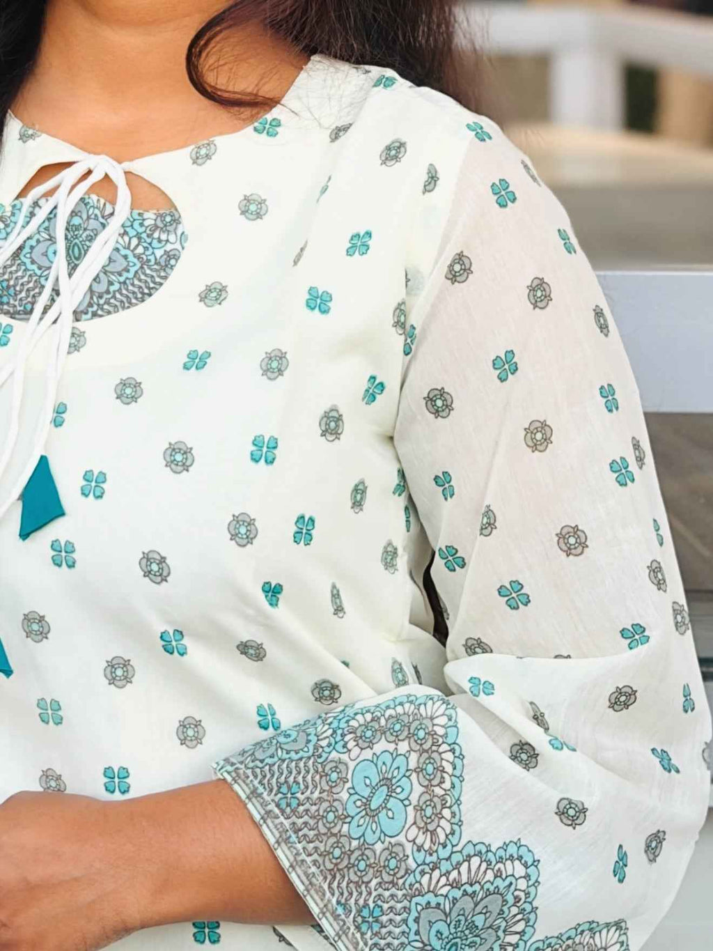 Tiya Kurti