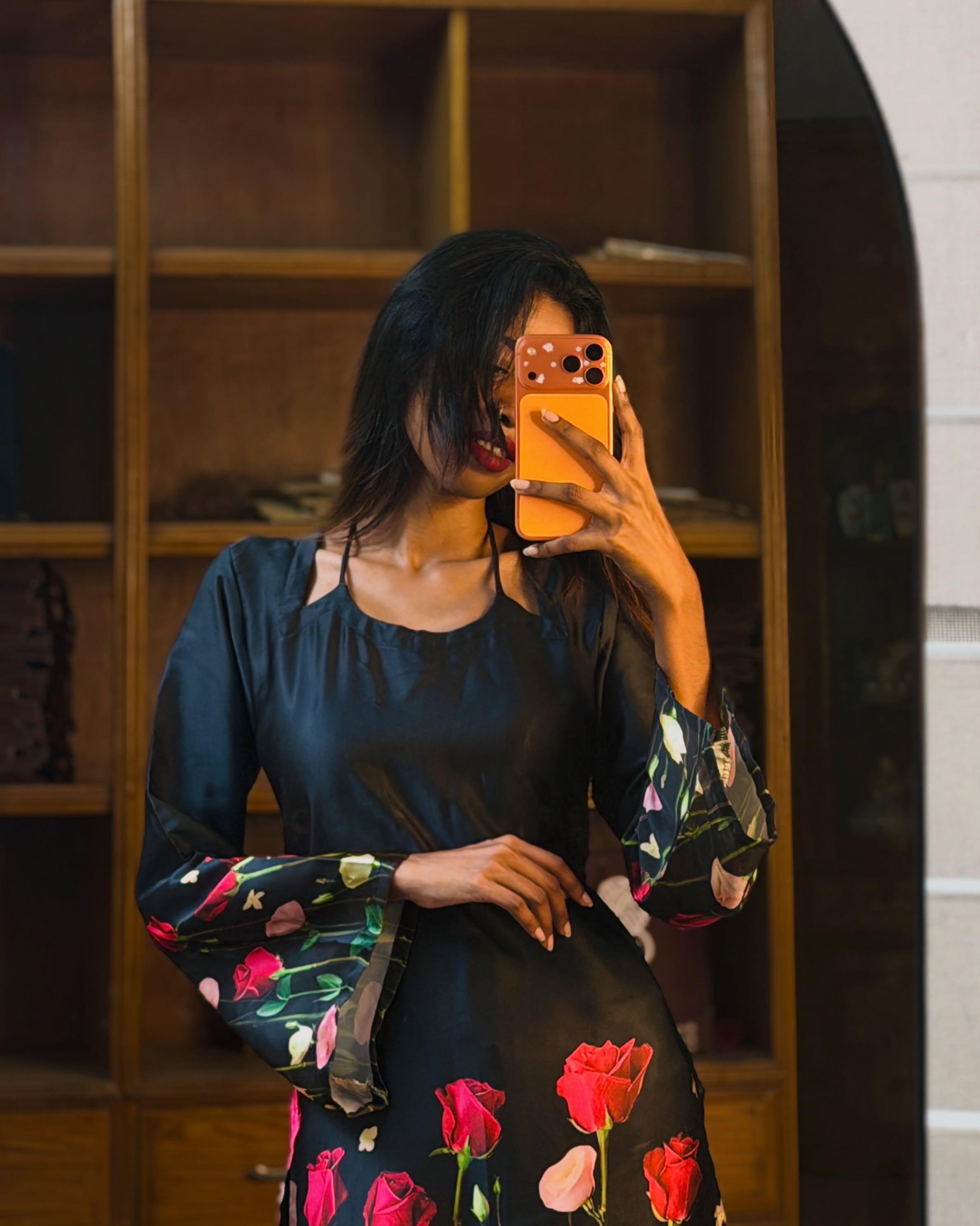 Rose Kurti