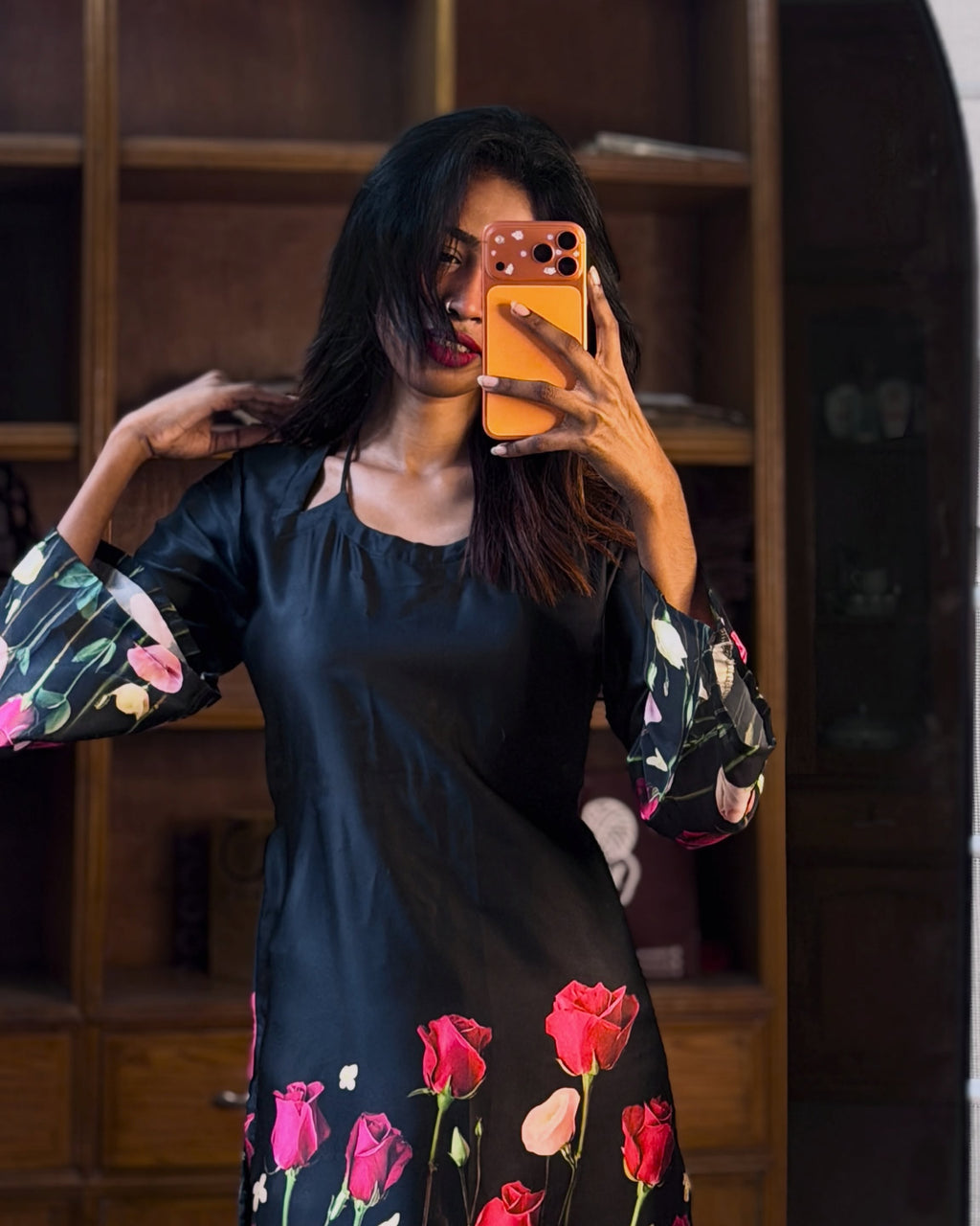Rose Kurti
