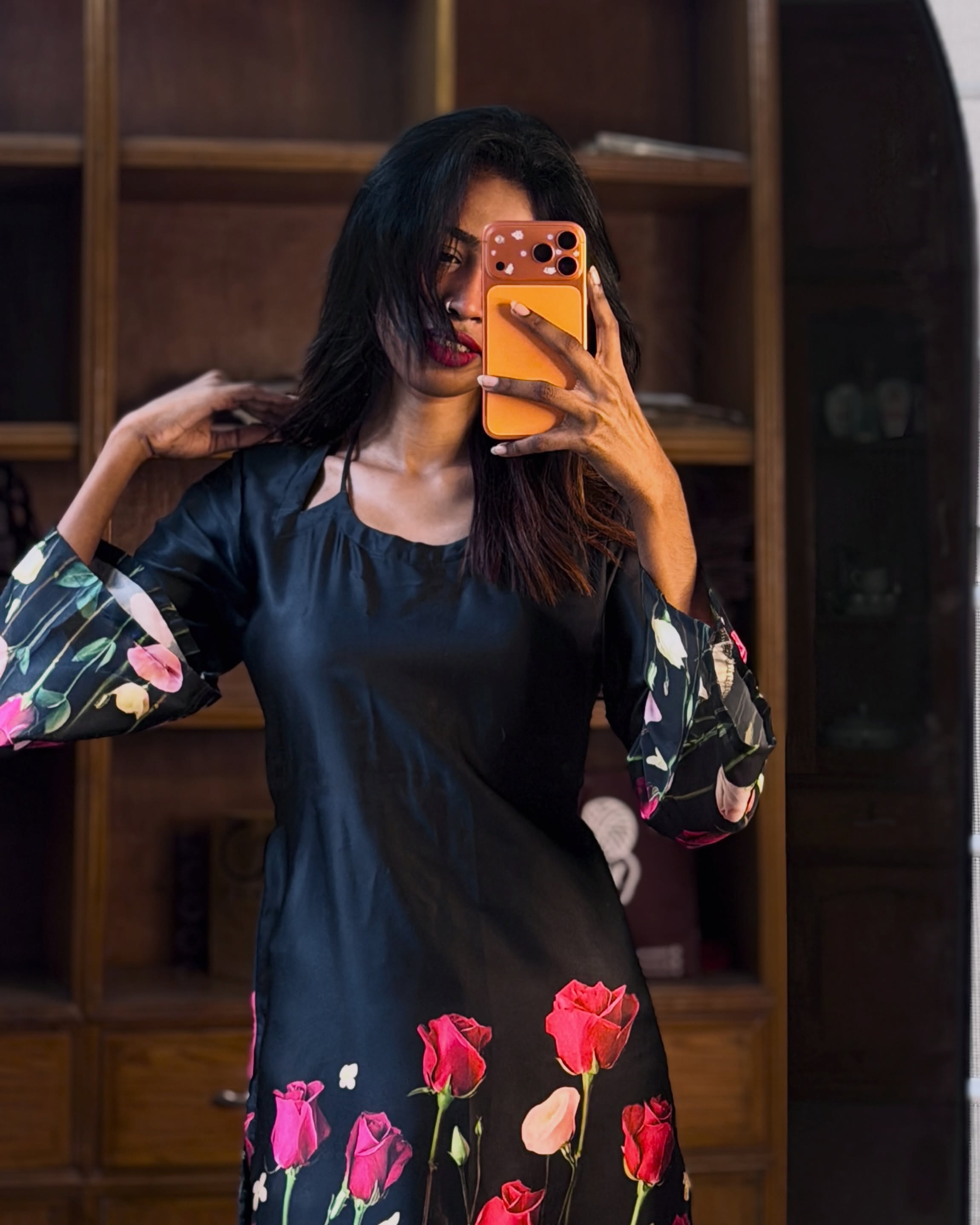 Rose Kurti