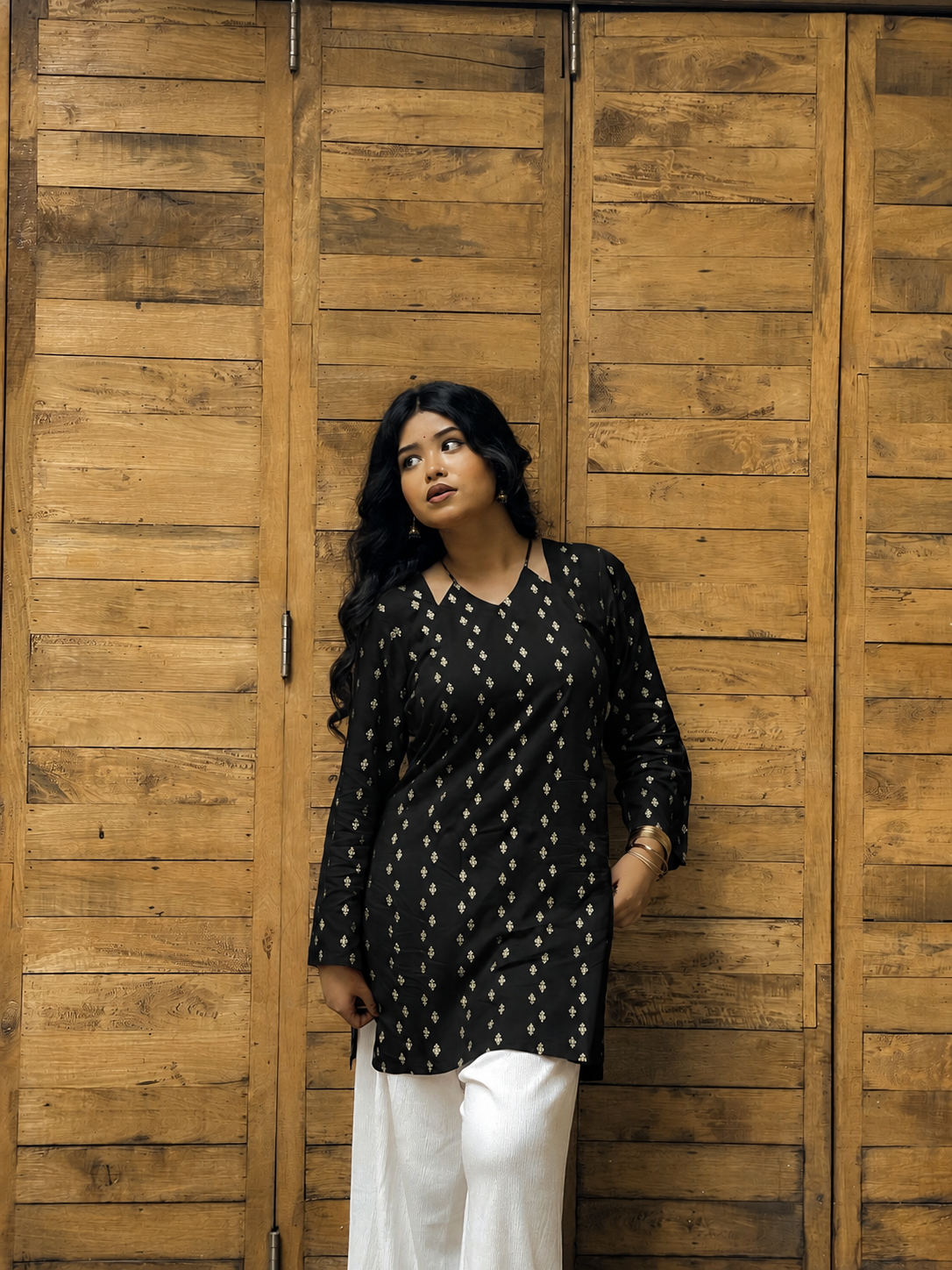 Shidur black kurti