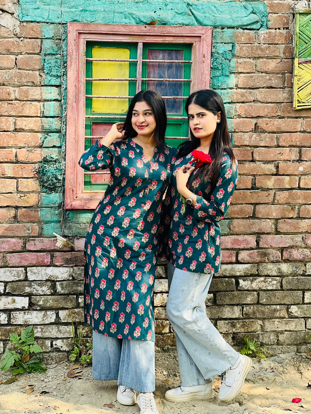Jiniya Long Kurti